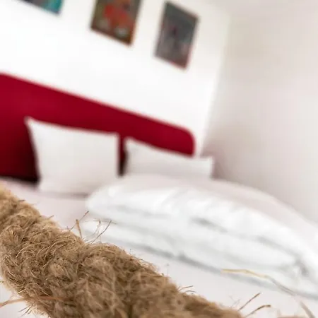 Bala Beach Apartman דירה *