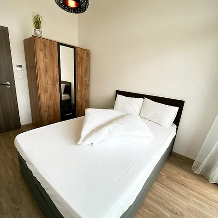 Bala Beach Apartman דירה *